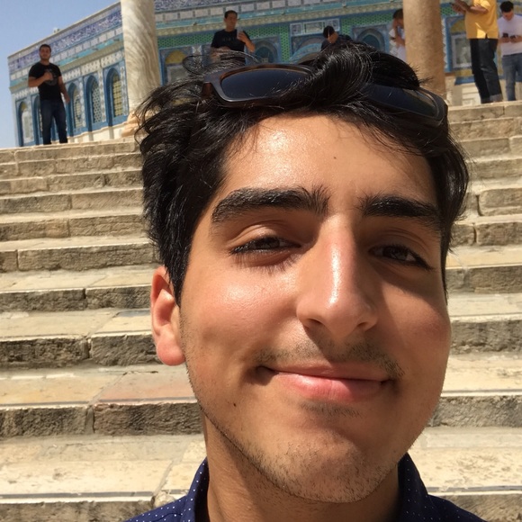 Meet your Posher, Firas - Picture 1 of 1